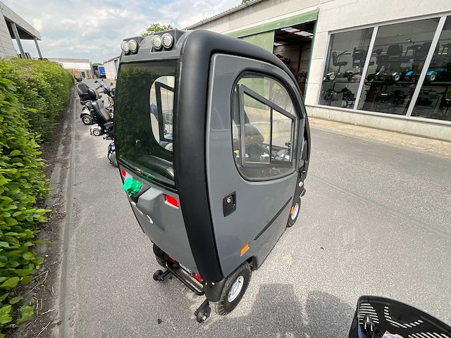 Medema - mini crosser - e-scooter - afbeelding 9 van  15
