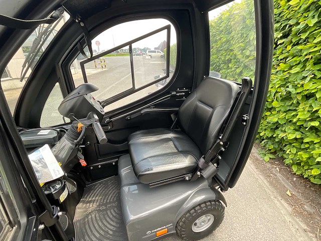 Medema - mini crosser - e-scooter - afbeelding 12 van  15