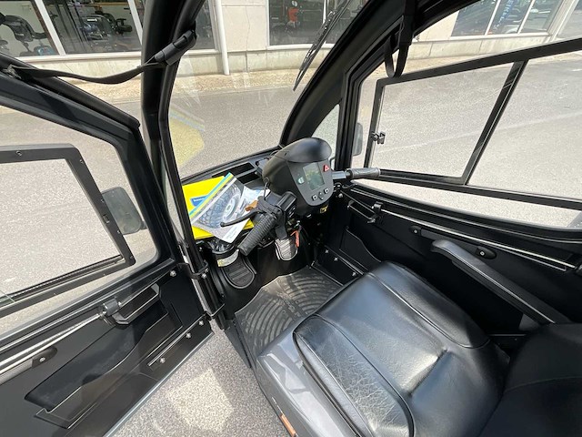 Medema - mini crosser - e-scooter - afbeelding 13 van  15