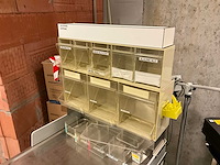 Medicatiewagen - afbeelding 3 van  5