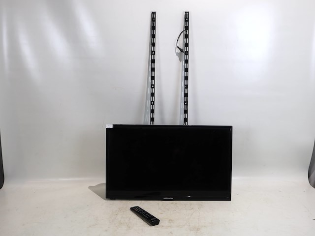 Medion 32 inch tv - afbeelding 1 van  8