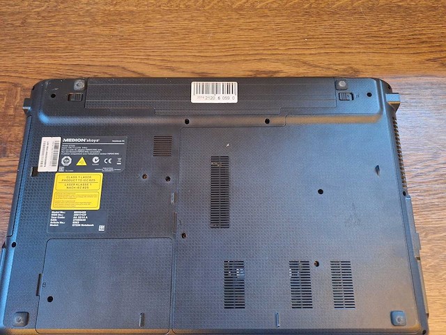 Medion akoya laptop e7226 - afbeelding 3 van  5
