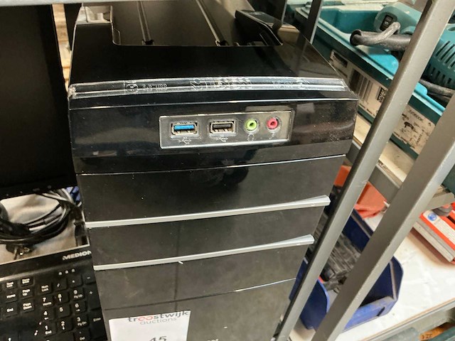 Medion pc configuratie - afbeelding 3 van  10