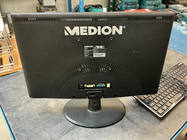 Medion pc configuratie - afbeelding 7 van  10