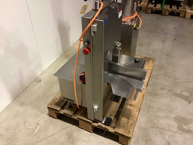 Medoc bg 220 vleeszaagmachine - afbeelding 2 van  4