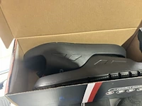 Meer dan 275 paar schoenen - afbeelding 42 van  91