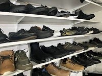 Meer dan 275 paar schoenen - afbeelding 54 van  91