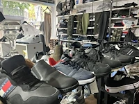 Meer dan 275 paar schoenen - afbeelding 58 van  91