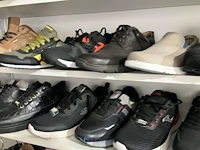 Meer dan 275 paar schoenen - afbeelding 63 van  91