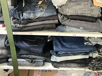 Meer dan 675 kledingstukken - afbeelding 83 van  101
