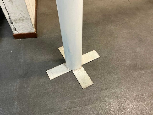 Meetlat op stalen onderbouw - afbeelding 3 van  8