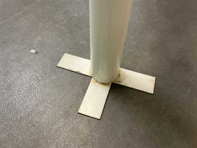 Meetlat op stalen onderbouw - afbeelding 8 van  8