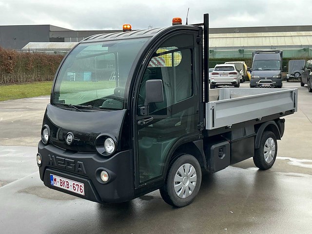 Mega electric service- en transportvoertuig - afbeelding 1 van  5