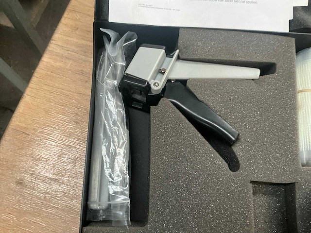 Megaplast teer verwijderaar - afbeelding 2 van  8