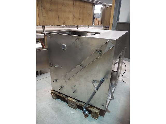 Meiko - afbeelding 25 van  27