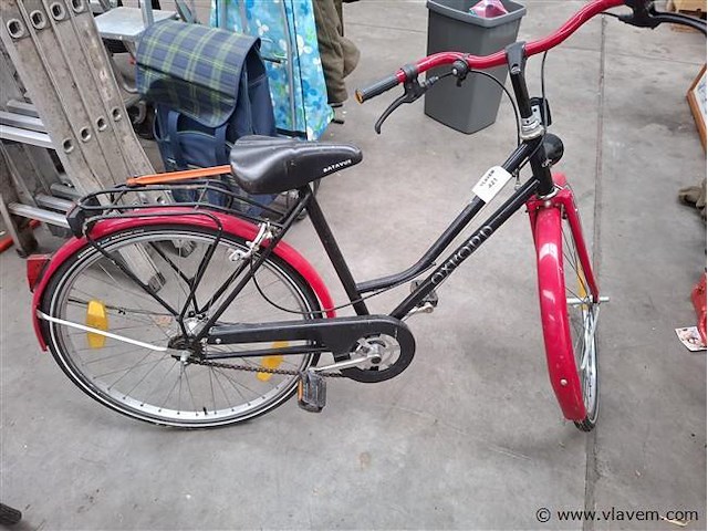 Meisjesfiets - afbeelding 1 van  3