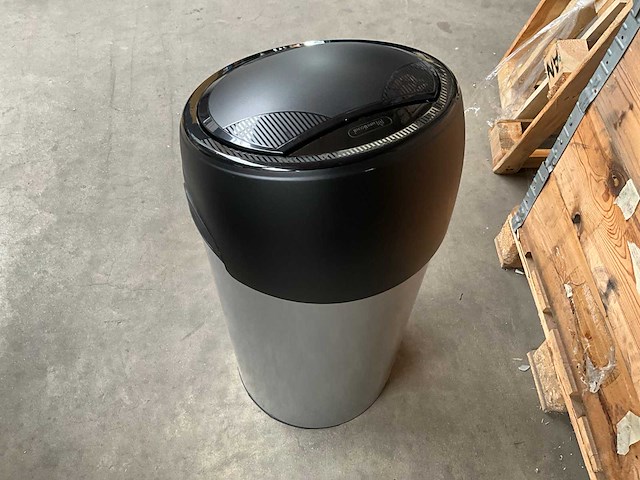 Meliconi touchbin prullenbak met soft touch opening 60 liter - afbeelding 5 van  7