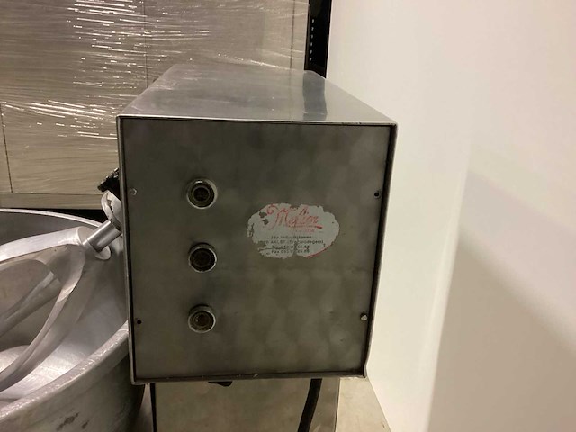 Melior ganda 100l mobiele menger - afbeelding 4 van  5