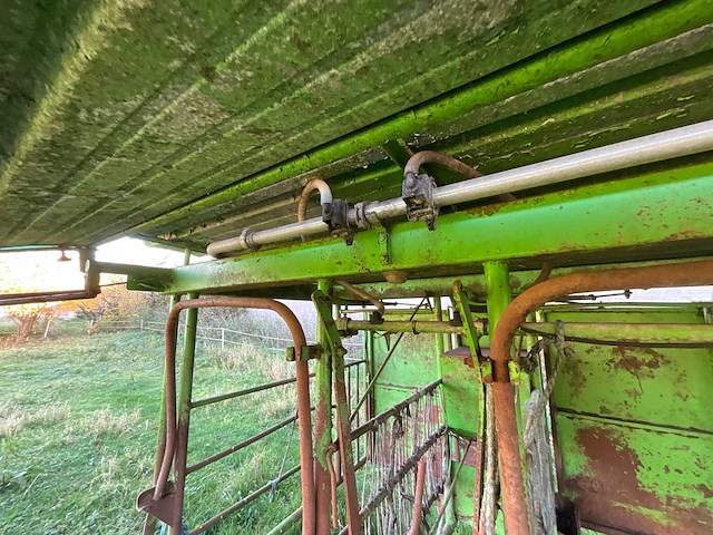 Melkmachine melksysteem - afbeelding 18 van  19