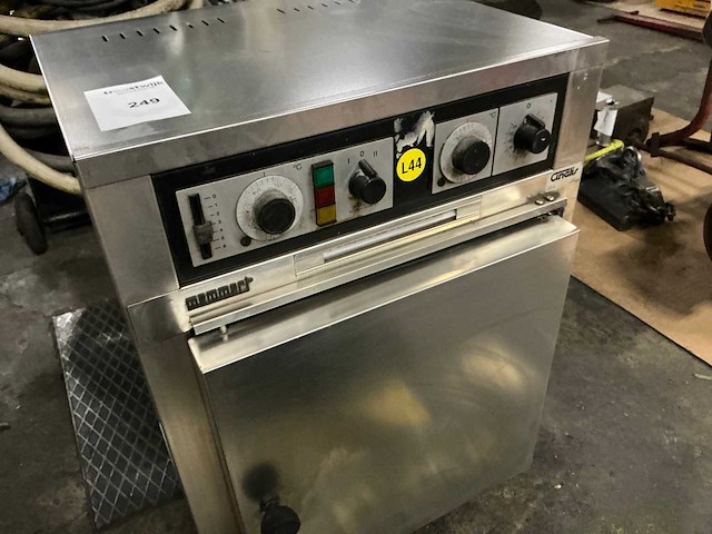 Memmert laboratoriumoven - afbeelding 3 van  7