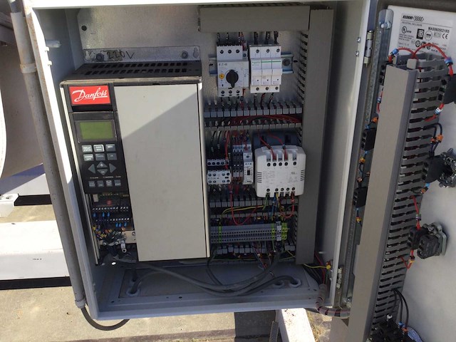 Menger voor voeders - zakkenvuller - afbeelding 14 van  17