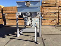 Menger voor voeders - afbeelding 2 van  3