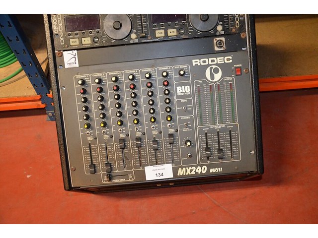 Mengpaneel rodec mx240 mkii, cd speler denon dn-d6000, remote controller rc-d60 denon dn-d6000 - afbeelding 11 van  12
