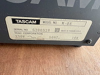 Mengtafel - tascam - analog mixing console - afbeelding 5 van  5