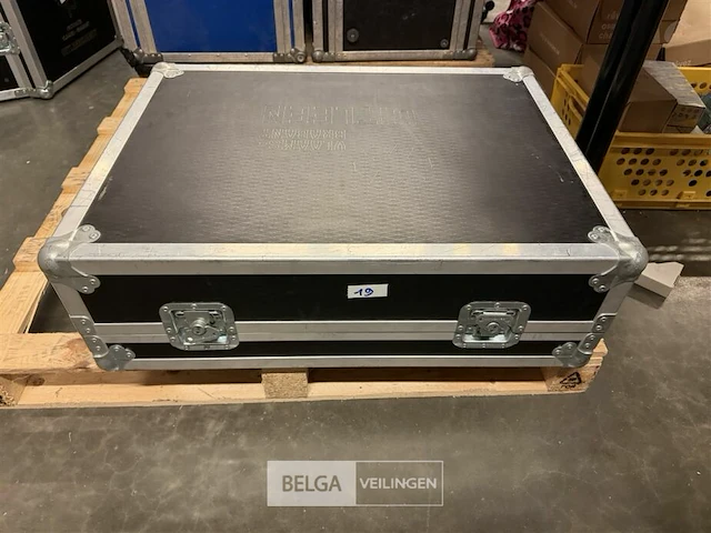 Mengtafel soundcraft digitaal - afbeelding 8 van  8