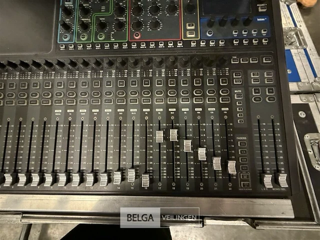 Mengtafel soundcraft digitaal - afbeelding 4 van  6