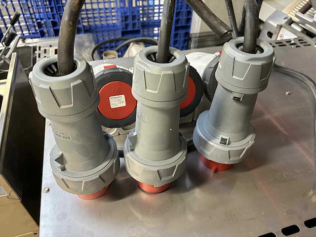 Mennekes typ 3325 socket - afbeelding 3 van  5