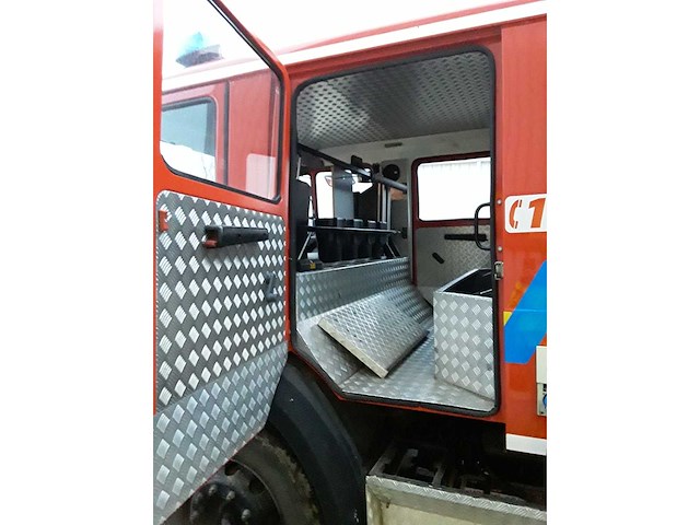 Mercedes - 1222rf - fire fighting trucks - afbeelding 3 van  70