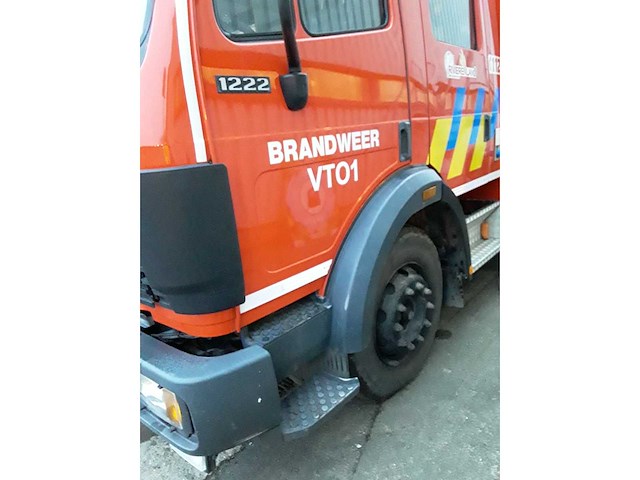 Mercedes - 1222rf - fire fighting trucks - afbeelding 67 van  70