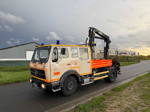 Mercedes - 1979 - 1424 f - brandweerwagen - afbeelding 16 van  43