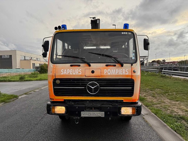 Mercedes - 1979 - 1424 f - brandweerwagen - afbeelding 12 van  28