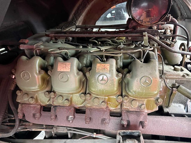 Mercedes - 1979 - 1424 f - brandweerwagen - afbeelding 22 van  28