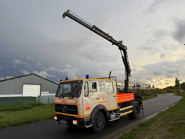 Mercedes - 1979 - 1424 f - brandweerwagen - afbeelding 18 van  43