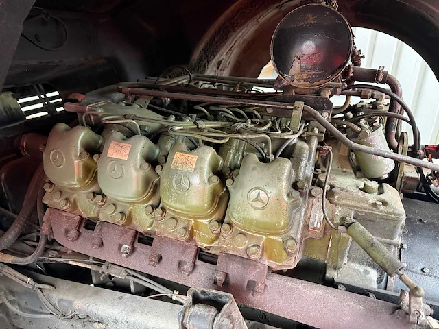 Mercedes - 1979 - 1424 f - brandweerwagen - afbeelding 32 van  43