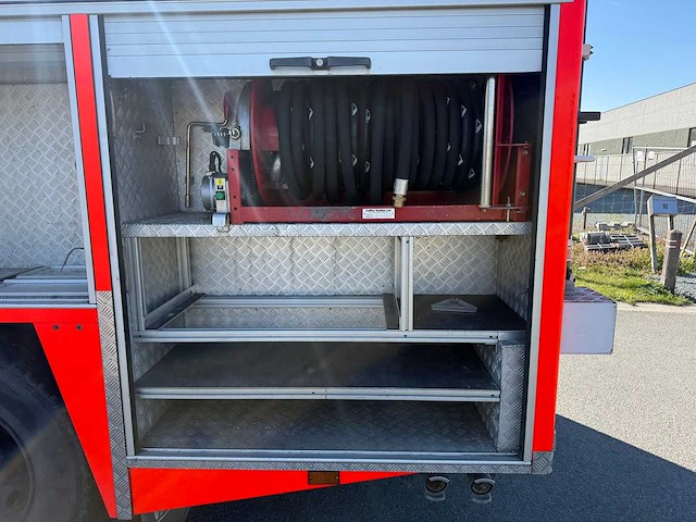 Mercedes - 1995 - 1124 - brandweerwagen - afbeelding 14 van  46