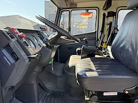 Mercedes - 1995 - 1124 - brandweerwagen - afbeelding 29 van  46