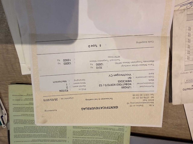 Mercedes - 1995 - 1124 - brandweerwagen - afbeelding 45 van  46