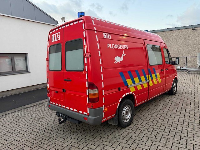 Mercedes - 1998 - 312 d - brandweerwagen - afbeelding 33 van  34