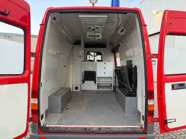 Mercedes - 1998 - 312 d - brandweerwagen - afbeelding 4 van  31