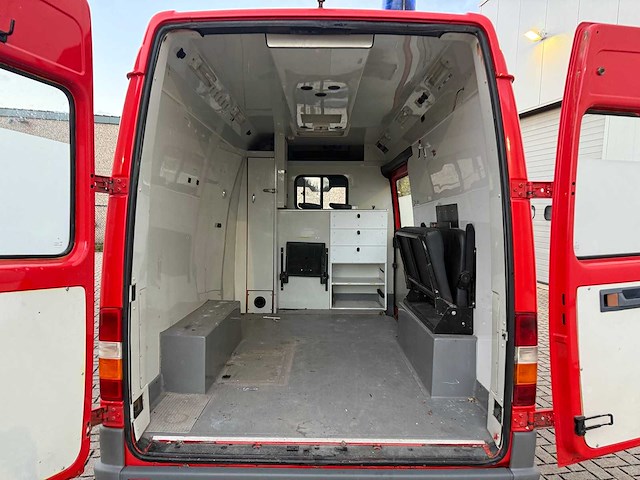 Mercedes - 1998 - 312 d - brandweerwagen - afbeelding 5 van  31