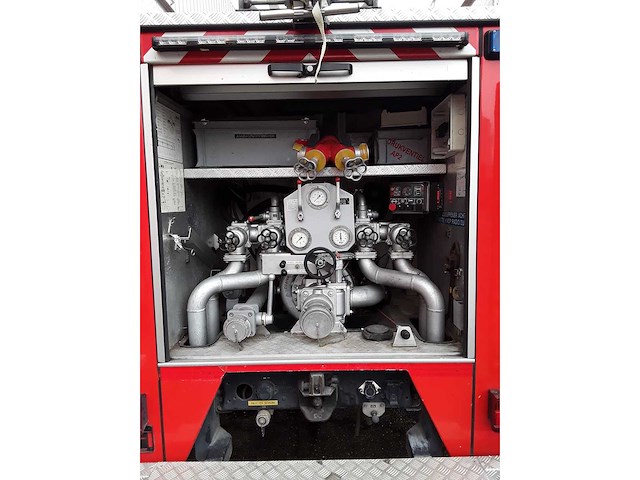 Mercedes - 1999 - e1124f/13,5 - brandweerwagen - afbeelding 2 van  50