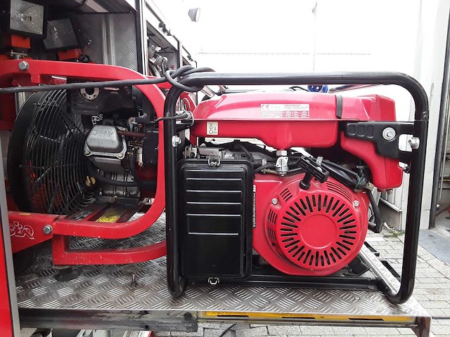 Mercedes - 1999 - e1124f/13,5 - brandweerwagen - afbeelding 37 van  50