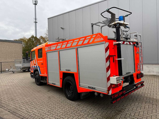 Mercedes - 2000 - atego 1325 f - brandweerwagen - afbeelding 9 van  46