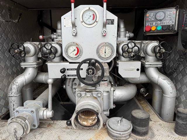 Mercedes - 2000 - atego 1325 f - brandweerwagen - afbeelding 16 van  46