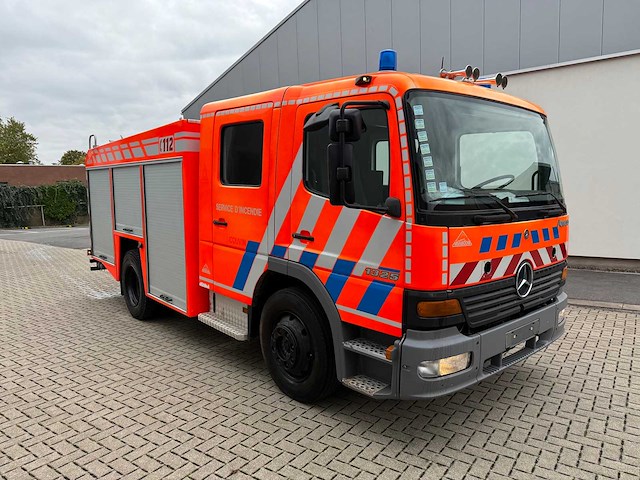 Mercedes - 2000 - atego 1325 f - brandweerwagen - afbeelding 45 van  46