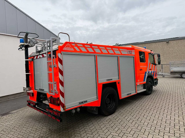 Mercedes - 2000 - atego 1325 f - brandweerwagen - afbeelding 8 van  46